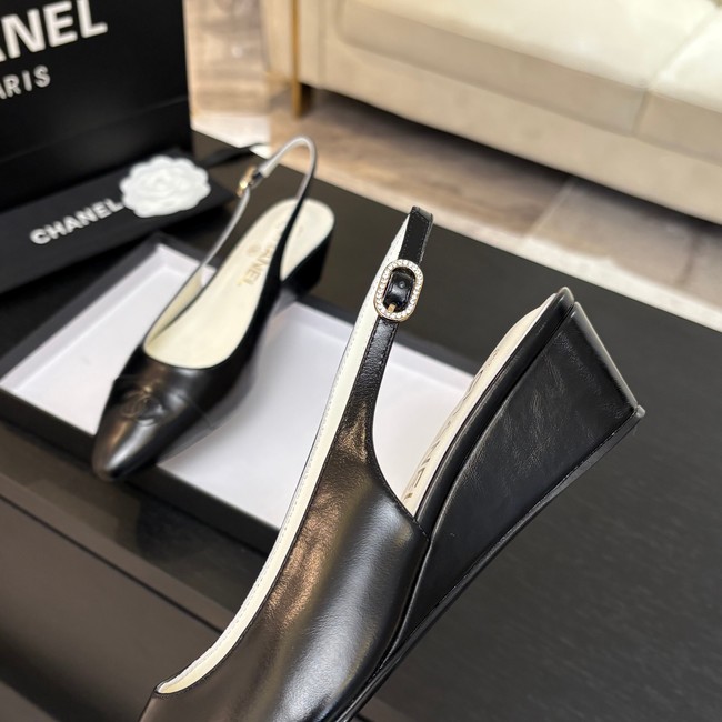 Chanel WOMENS SANDAL 55865-1