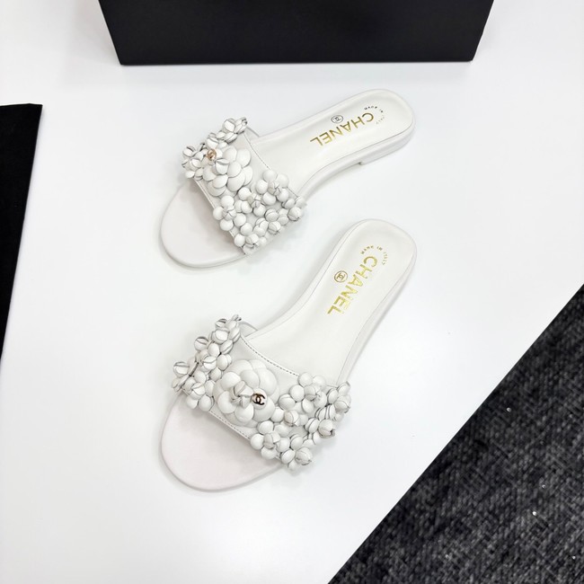 Chanel WOMENS SANDAL 55888-5