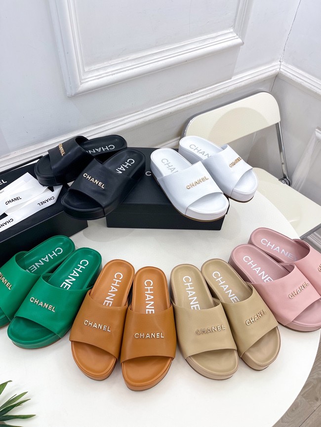 Chanel WOMENS SANDAL 55895-1