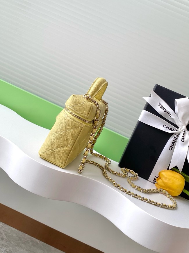 Chanel CLUTCH WITH CHAIN AP4531 yellow