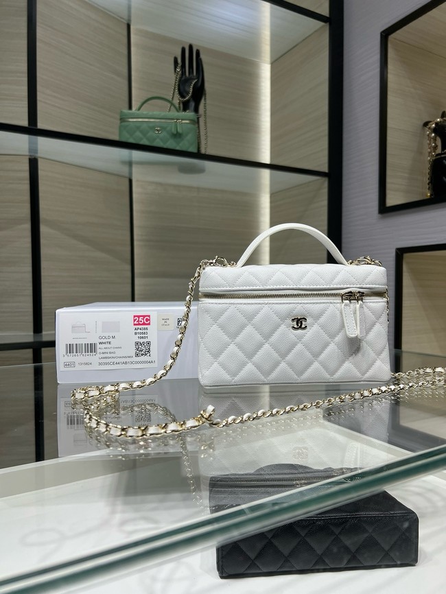 Chanel CLUTCH WITH CHAIN AP4385 white