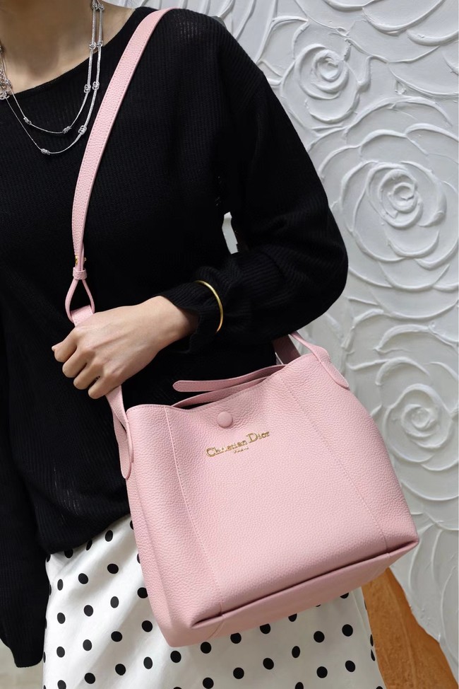 Dior Medium Signature Bucket Bag Grained Calfskin M2841USKU pink