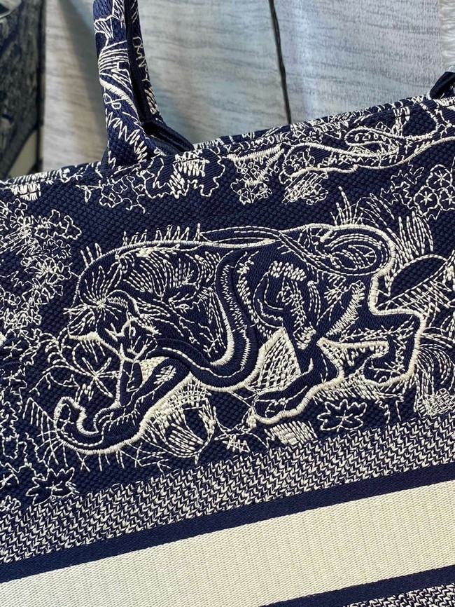 Large Dior Book Tote Embroidery Embroidery M1286ZEDX-5