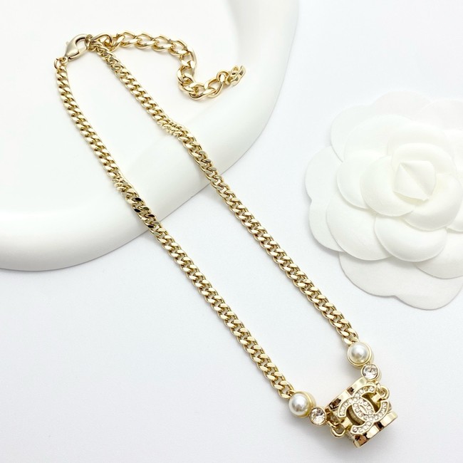 Chanel necklace CE16586
