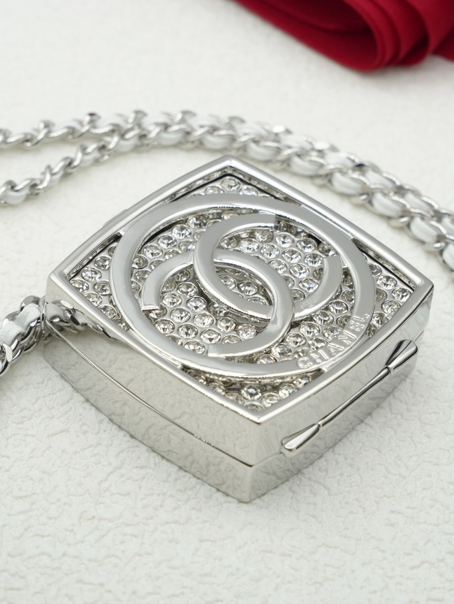 Chanel Lipstick pouch CE16657