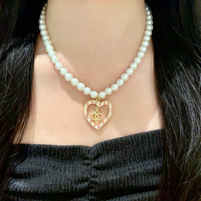 Chanel necklace CE16692