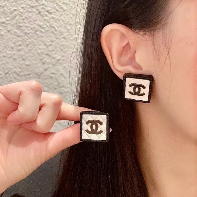 Chanel Earring CE16823