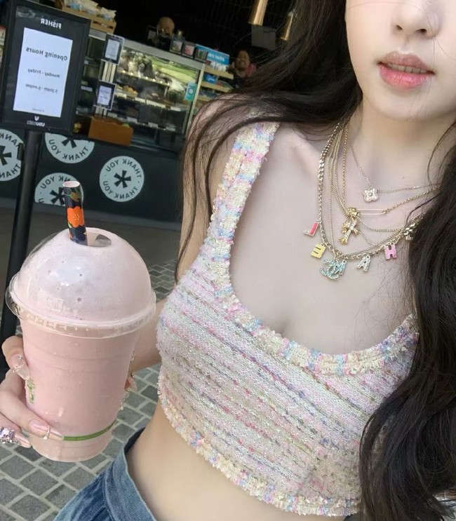 Chanel necklace CE16882