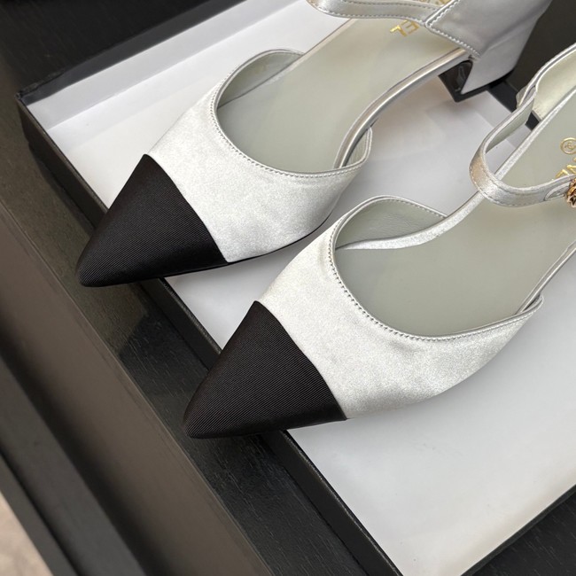 Chanel SLINGBACKS 44928-2