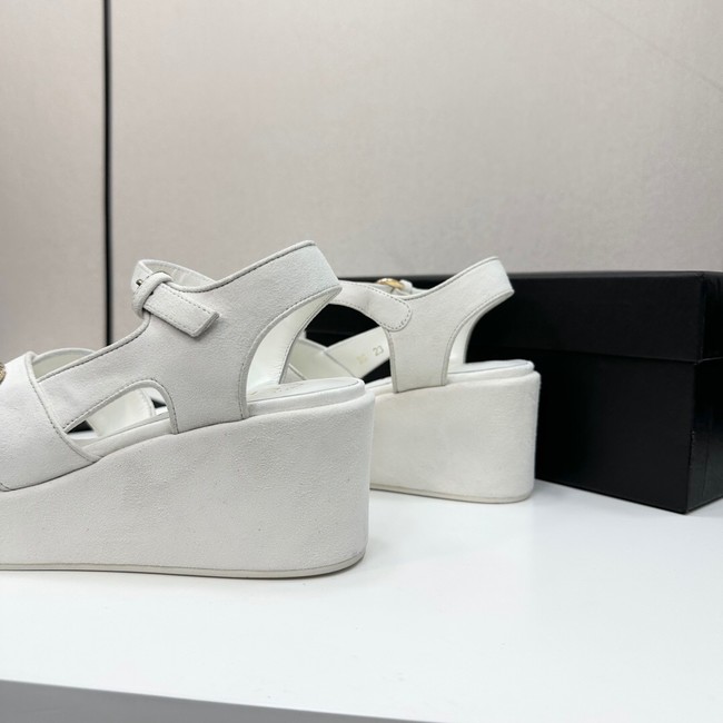 Chanel WOMENS SANDAL 44957-1