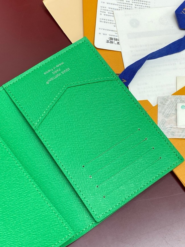 Louis Vuitton Passport Cover M14877 Green