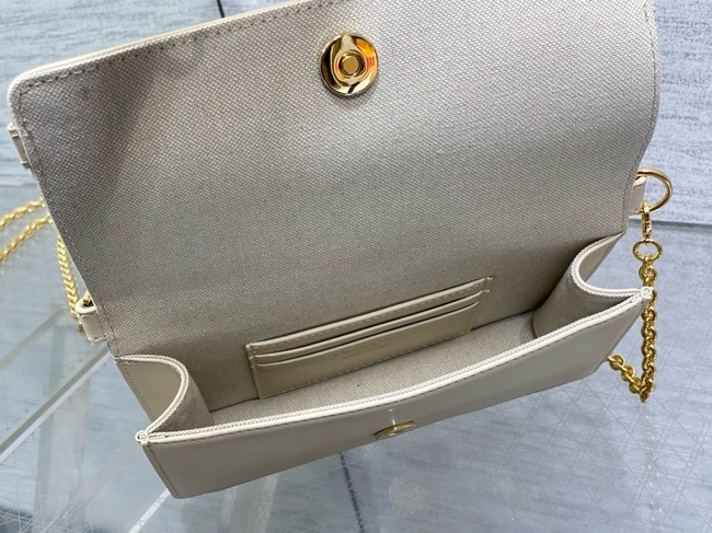 DIOR 30 Montaigne Cigale Pouch with Chain S4302