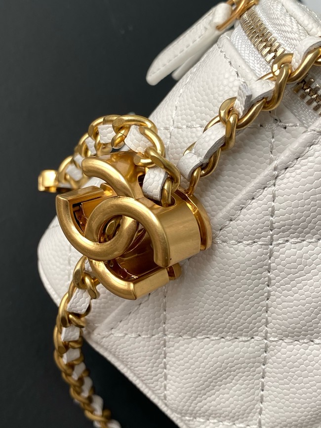 CHANEL Grained Calfskin Small Vanity with Chain AP3941 white