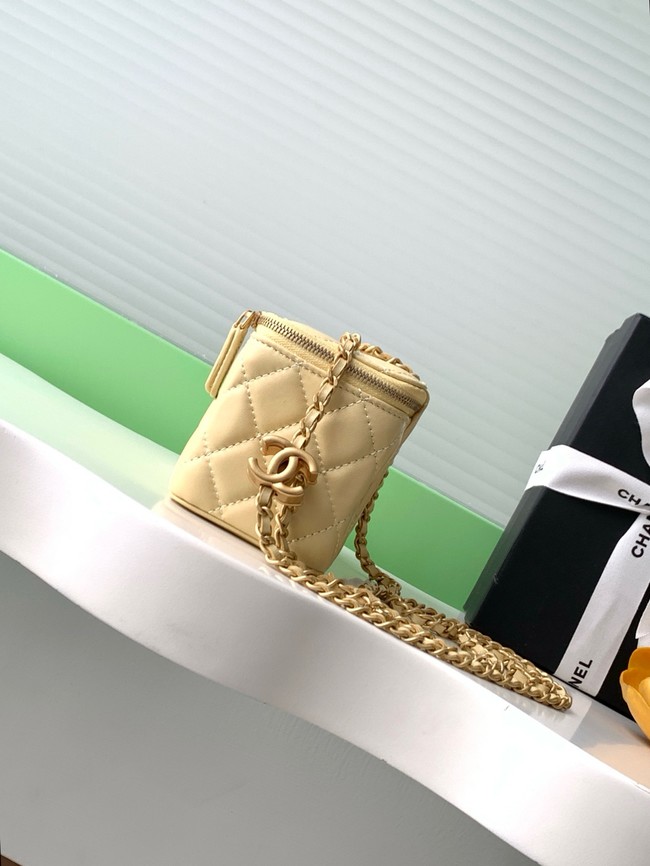 CHANEL Lambskin Vanity with Chain AP3940 yellow