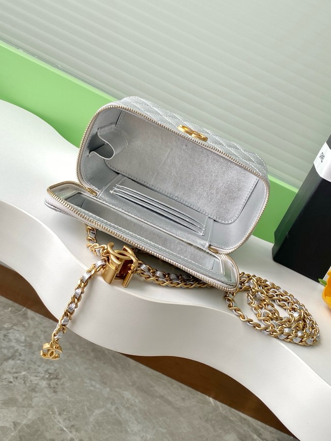 CHANEL MINI CLUTCH Grained Calfskin AP3940 Silvery