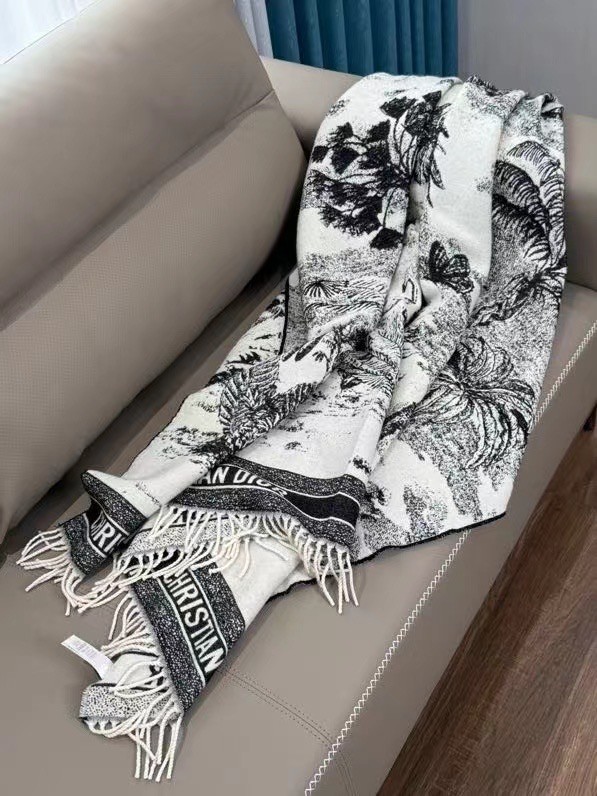 Dior Oblique Poncho Cashmere 21DOB8