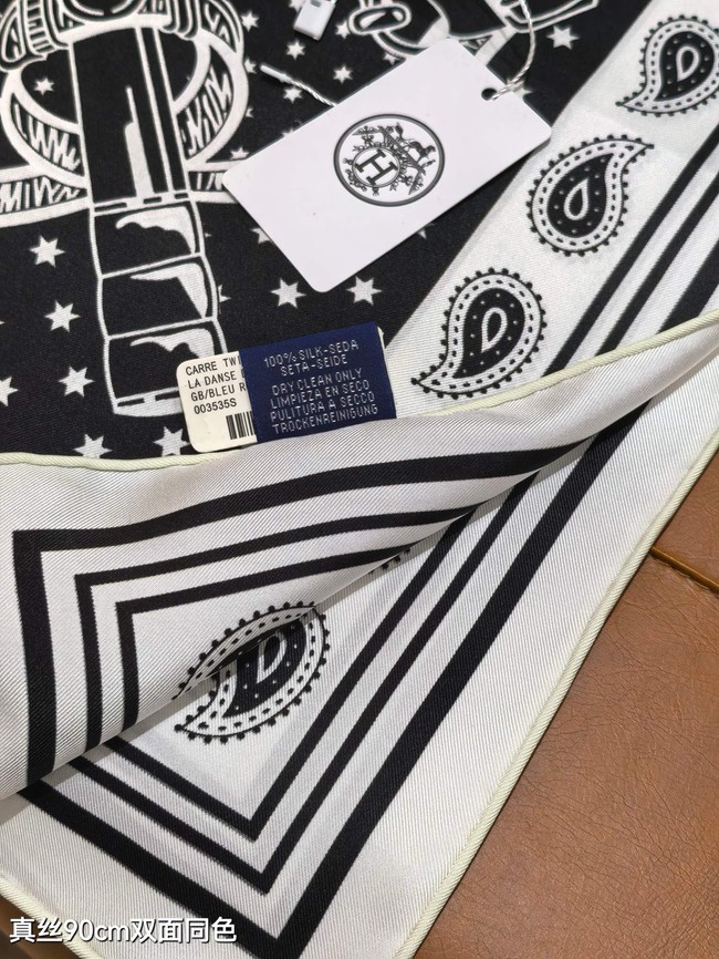 Hermes Shawl Cashmere and Silk Jacquard KY098