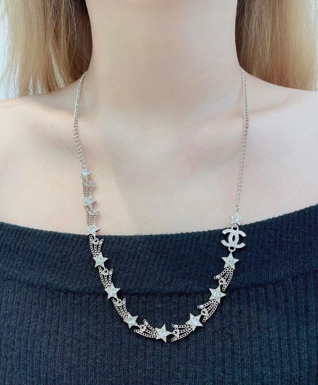 Chanel necklace CE81612