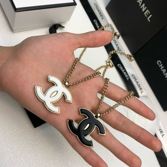 Chanel necklace CE81690