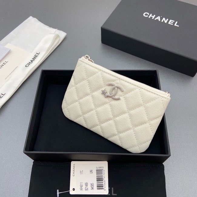 Chanel Zipped Pocket wallet S4811 Cream