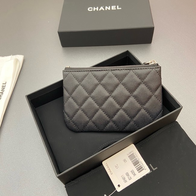 Chanel Zipped Pocket wallet S4811 black