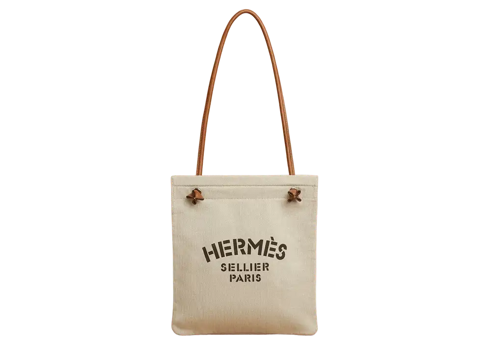 Hermes Aline grooming Bag in Swift calfskin craie gold Front image