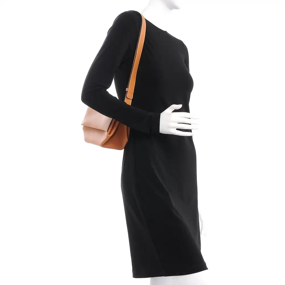 Hermes Opli 18 Bag in Taurillon Novillo Toffee Lime Model shots