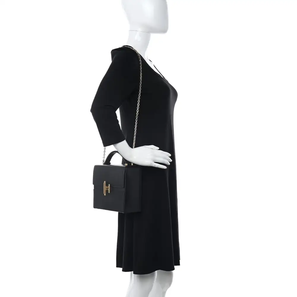 Hermes Cinhetic Boxy Top Handle Bag in Chevre Chamkila Black Model shots