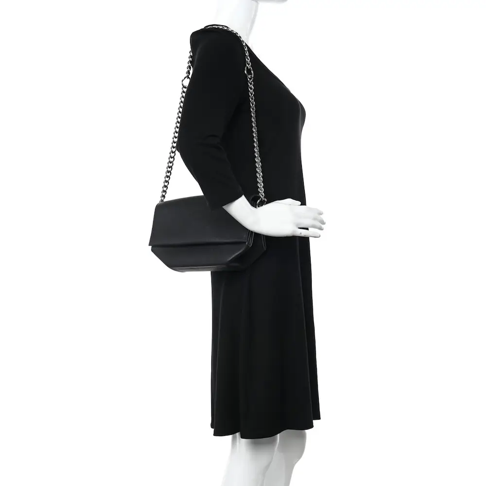 Hermes Opli Chain 24 Bag in Taurillon Novillo Black Bleu Encre Model shots