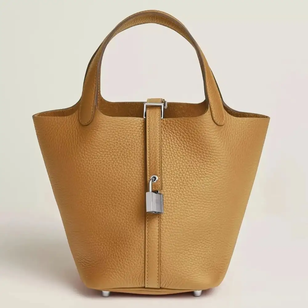 Hermes Picotin Lock 18 Bag in Clemence Biscuit