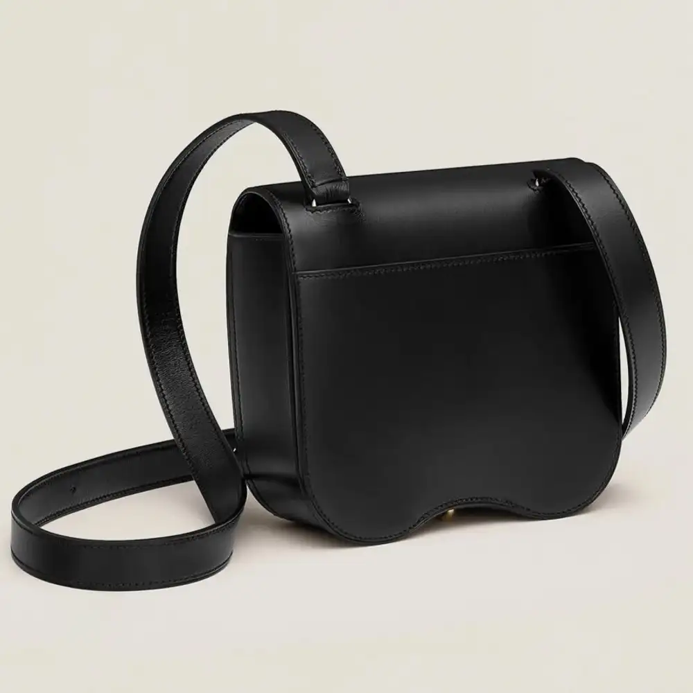 Hermes Della Cavalleria Bag in Tadelakt Noir Interior pockets 2