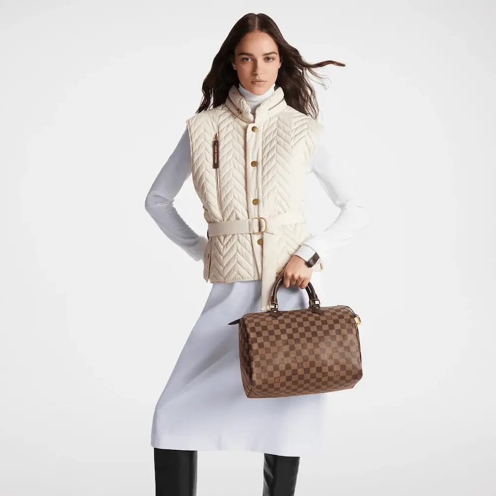 Louis Vuitton Speedy 35 Bag in Monogram Canvas Model shots 2