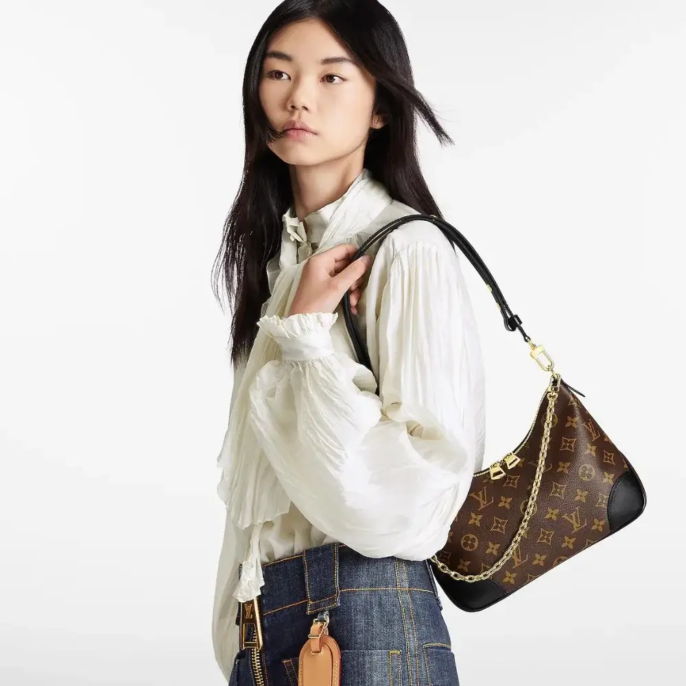 Louis Vuitton Boulogne Bag in Monogram Canvas Model shots 1