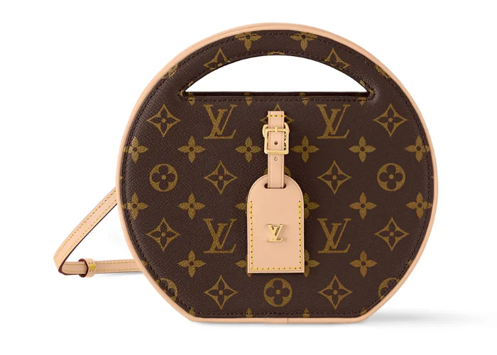 The Louis Vuitton Around Me PM and MM Bag are inspired by 1920’s LV Circle. Our review includes the latest prices, sizes and specifications.