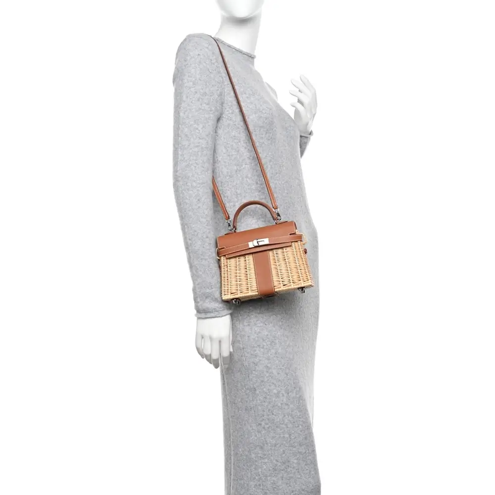 Hermes Mini Kelly Picnic Bag in Wicker Swift Model shots 2
