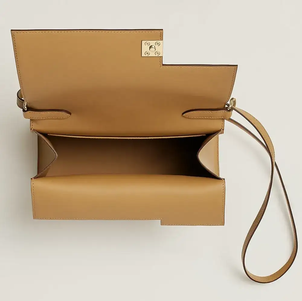 Hermes Boucle Sellier Bag in Swift Interior pockets