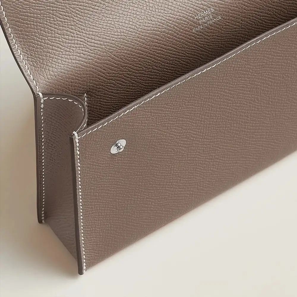 Hermes Hermessnap Wallet in Epsom Interior pockets