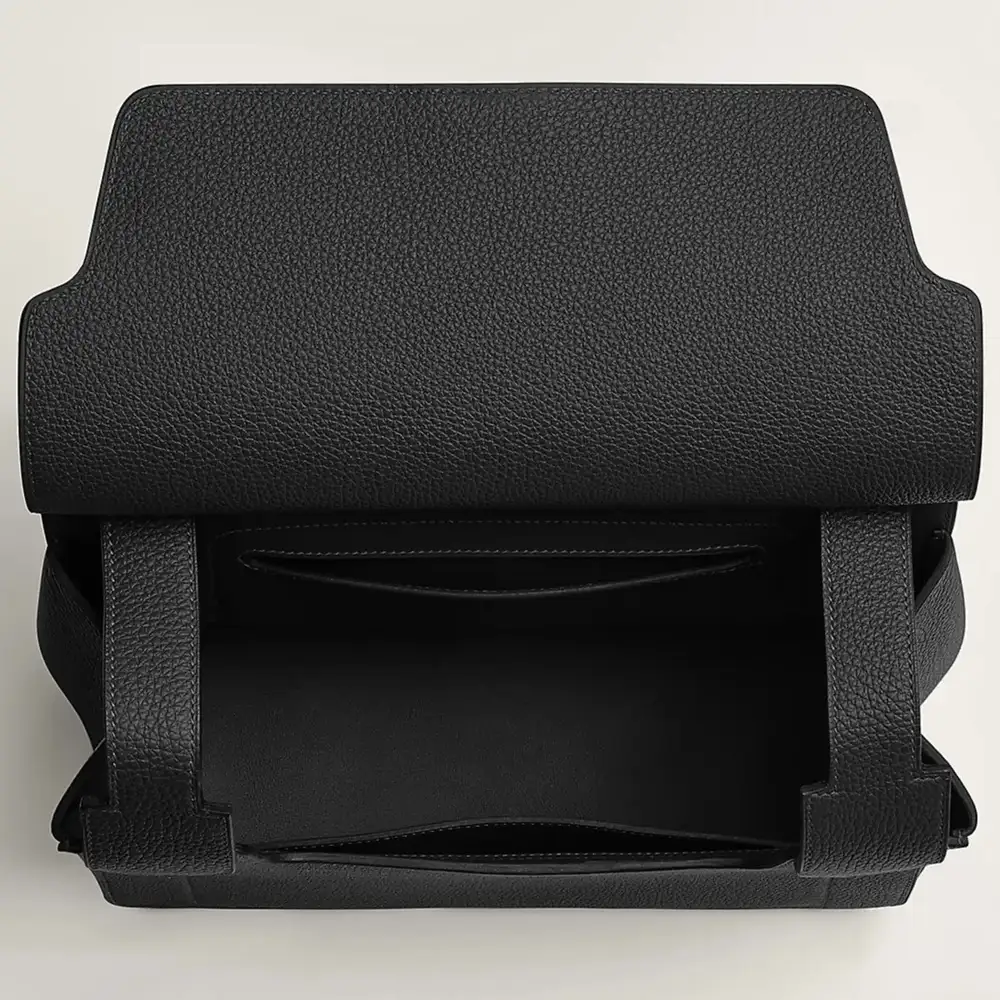 Hermes Mali Selle Messenger Bag in Togo Interior pockets