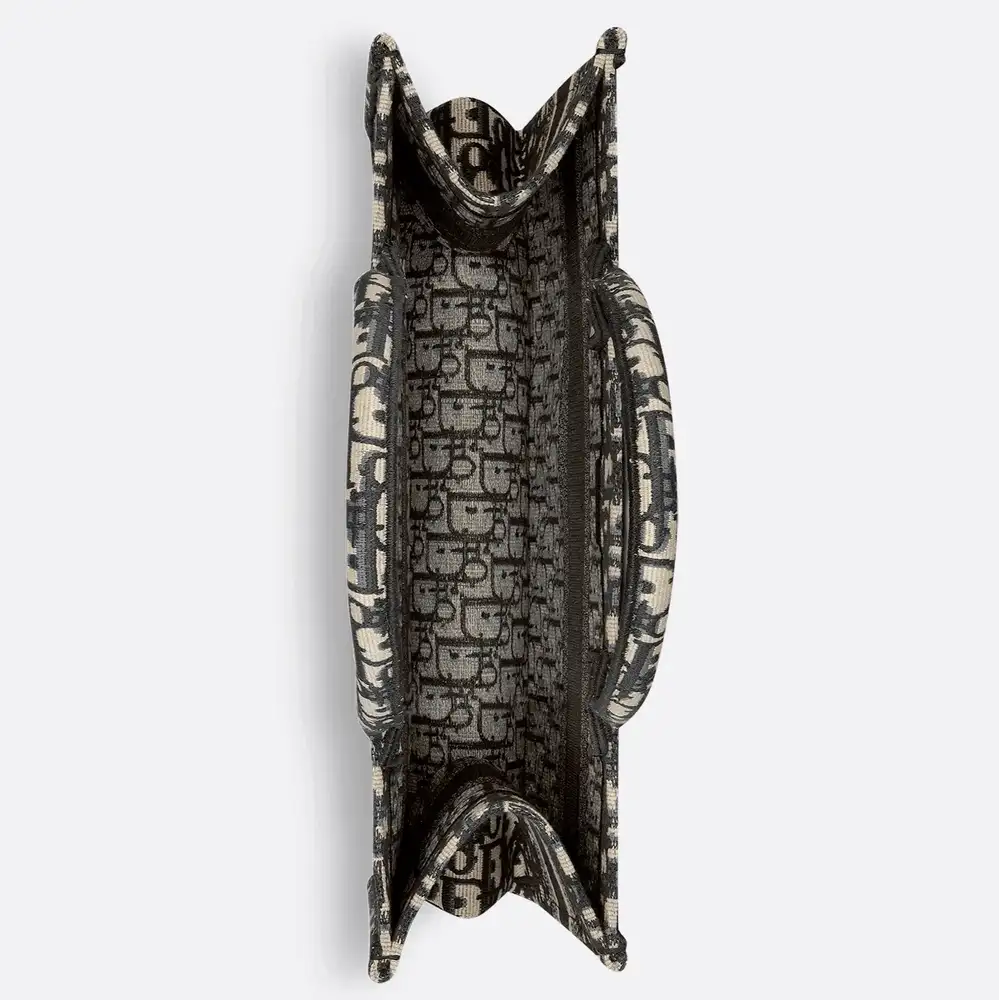 Medium Dior Book Tote x Dior Oblique Embroidery Ecru and Blue Interior pockets