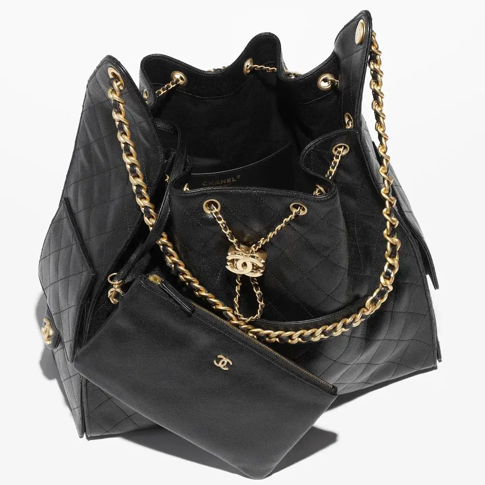 chanel 25 large handbag grained calfskin gold tone metal interior