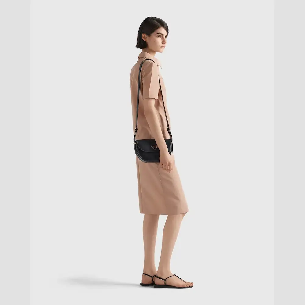 Prada Arqué leather shoulder bag with flap model shoulder carry