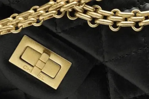 Top 16 designer bags feature image