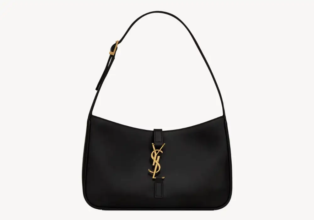 Saint Laurent Le 5 À 7 In Smooth Leather Noir Front image