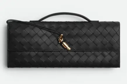 Bottega Veneta Andiamo Clutch Black Featured image