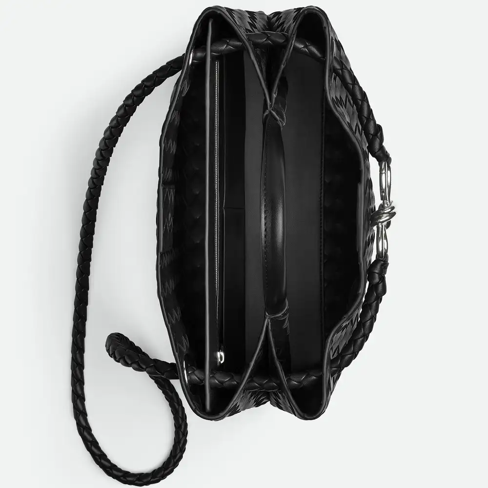 Bottega Veneta Andiamo Medium Bag Black Interior pockets