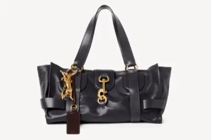 Chloe Kerala 25 Handbag In Soft Leather Black Navy Featured image