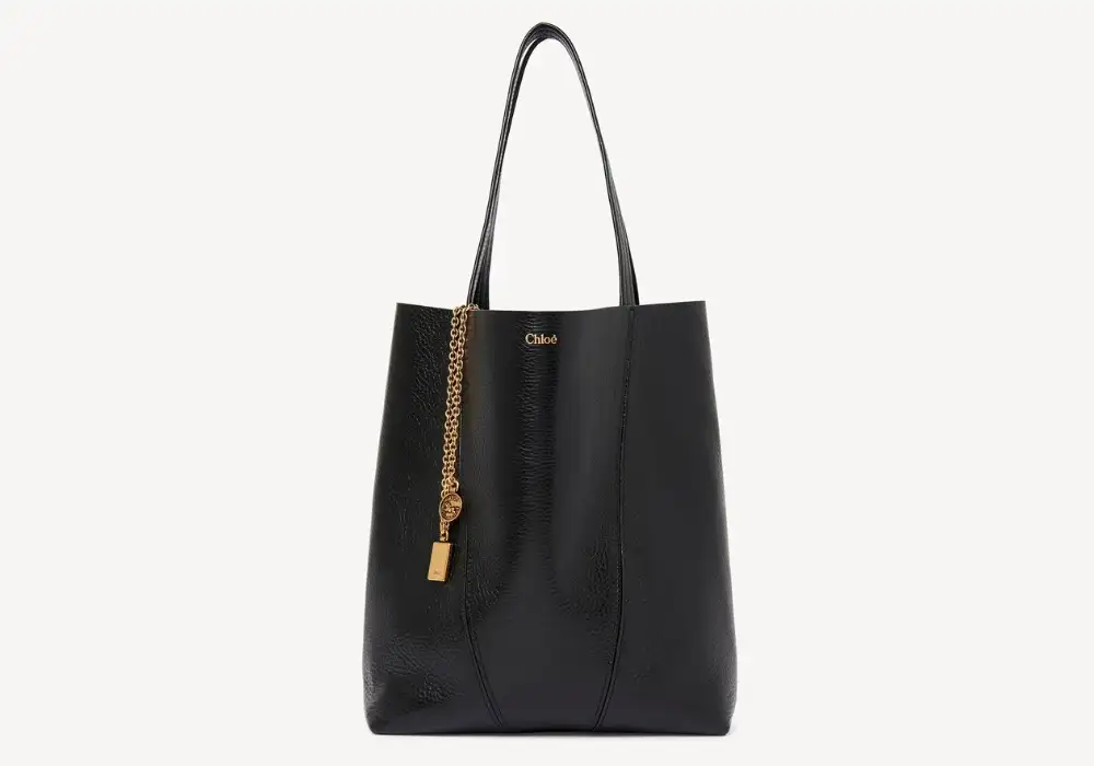 Chloé Spin Tote Bag In Grained Leather Black Front image