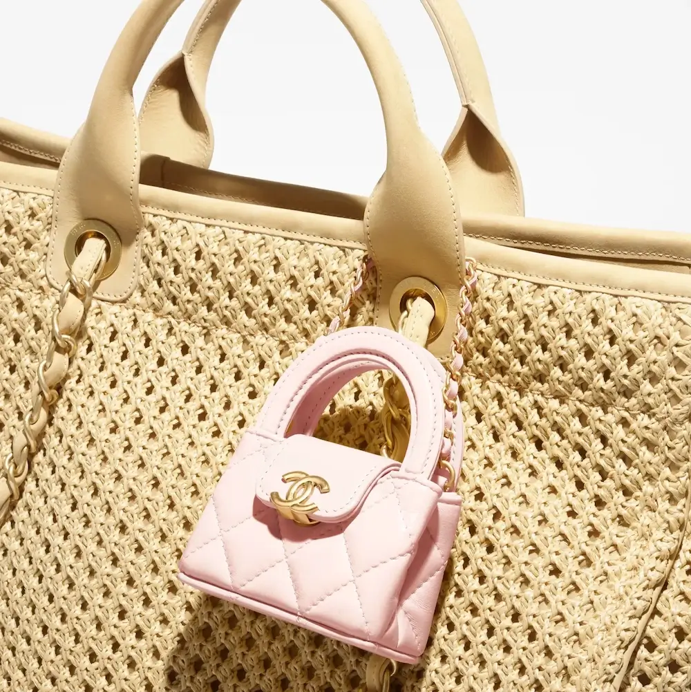 chanel mini bag charm shiny lambskin gold tone metal AP4991B20787NH620 2