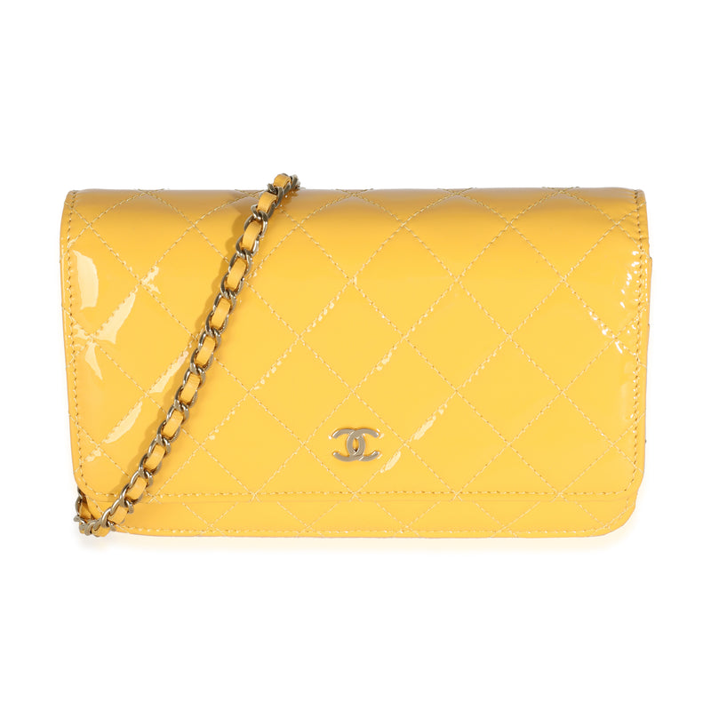 23A Yellow Quilted Patent Classic Wallet On Chain