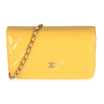 23A Yellow Quilted Patent Classic Wallet On Chain